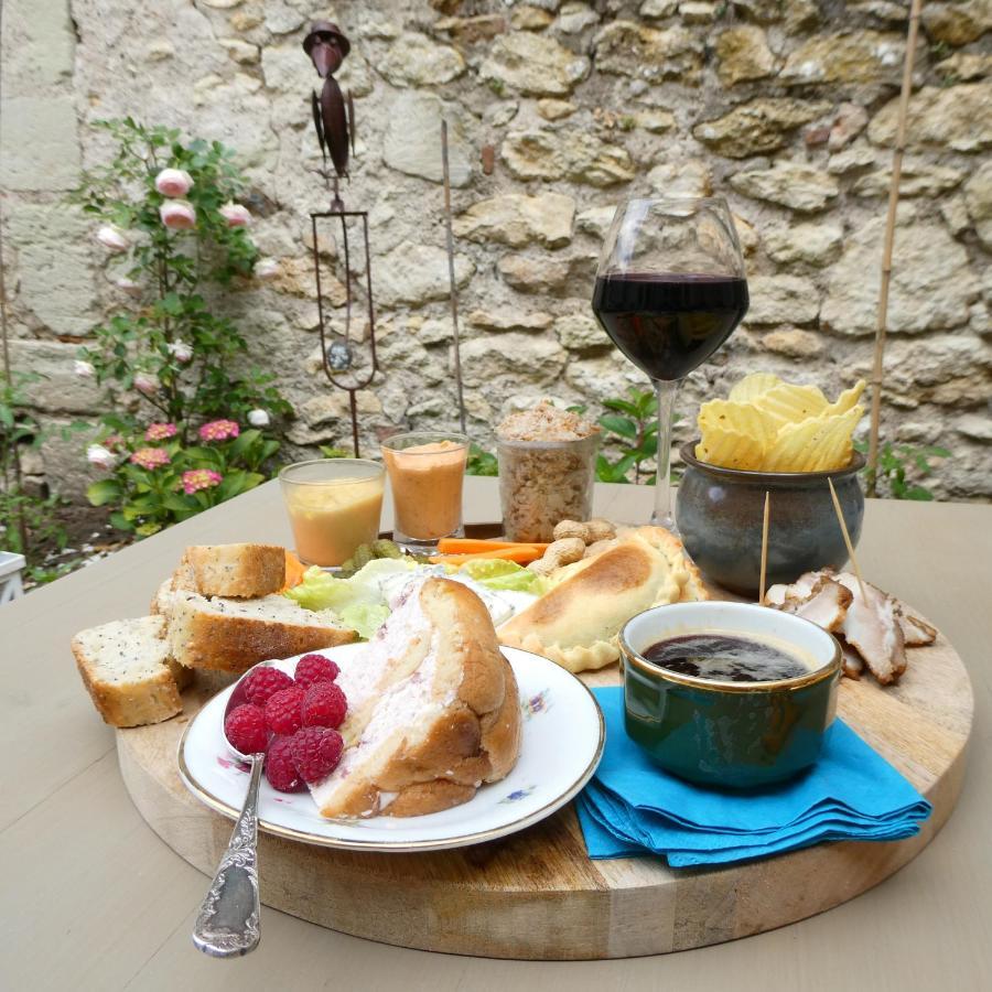 Les 3 Echoppes Bed & Breakfast Charge Екстериор снимка